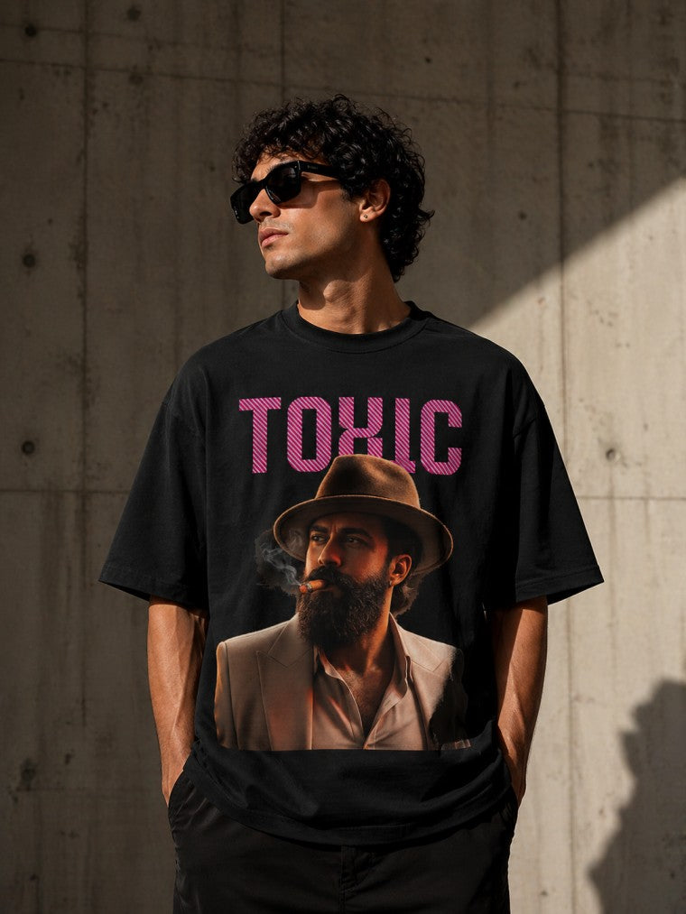 Toxic Yash in Hat Drop-Shoulder T-Shirt – Men & Women | Black